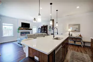 402 Perth Dr, Cartersville, GA 30121 - Photo 8
