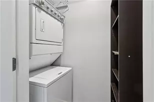 923 Peachtree St NE, Atlanta, GA 30309 - Photo 26