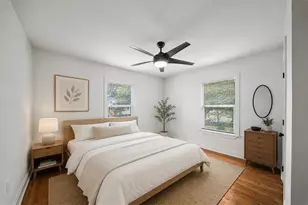 1060 Regent St SW, Atlanta, GA 30310 - Photo 8