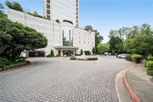 2828 Peachtree Rd NW, Atlanta, GA 30305 - Photo 38