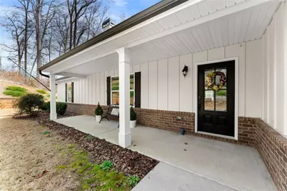 561 Oconee Lane, Commerce, GA 30529 - Photo 4