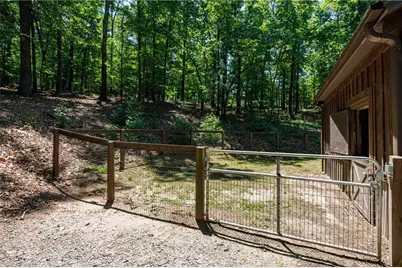950 Jones Road, Roswell, GA 30075 - Photo 36