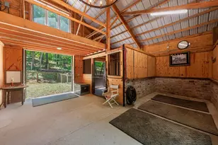 950 Jones Rd, Roswell, GA 30075 - Photo 32