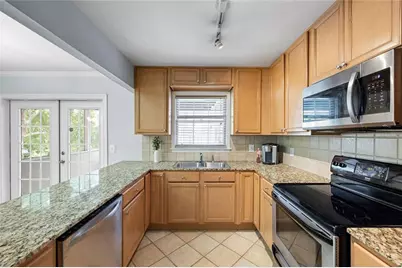 1101 Collier Road NW #U3, Atlanta, GA 30318 - Photo 10