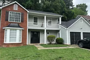 3915 Melanie Woods Dr, Atlanta, GA 30349 - Photo 2