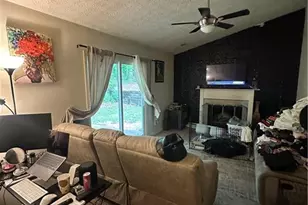 3915 Melanie Woods Dr, Atlanta, GA 30349 - Photo 14