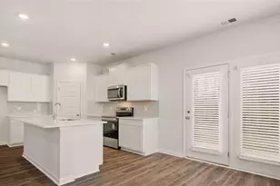 100 Oakchase Pk Ln, Hampton, GA 30228 - Photo 6