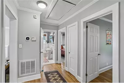 240 Sisson Avenue NE, Atlanta, GA 30317 - Photo 4