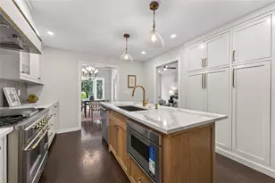 11 Mooregate Square NW, Atlanta, GA 30327 - Photo 14
