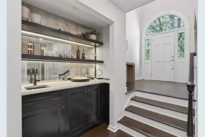 11 Mooregate Square NW, Atlanta, GA 30327 - Photo 4