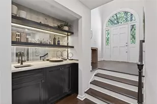 11 Mooregate Square NW, Atlanta, GA 30327 - Photo 4