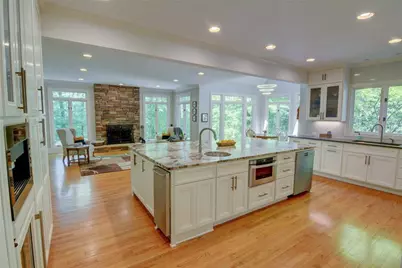 4731 Outer Bank Drive, Peachtree Corners, GA 30092 - Photo 2