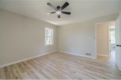 1351 Sommerset Drive, Lawrenceville, GA 30043 - Photo 28