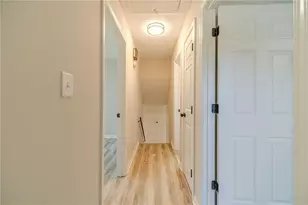 1351 Sommerset Dr, Lawrenceville, GA 30043 - Photo 20