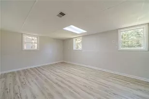 1351 Sommerset Dr, Lawrenceville, GA 30043 - Photo 32