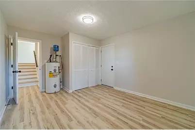 1351 Sommerset Drive, Lawrenceville, GA 30043 - Photo 36