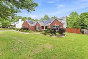516 Ansley Forest Dr, Monroe, GA 30655 - Photo 2