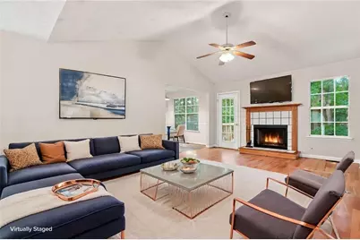 6715 Dogwood Point Lane, Tucker, GA 30084 - Photo 4