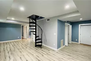 656 Cedar Ave NW, Atlanta, GA 30318 - Photo 14