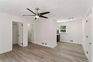 612 Hickory Trail, Mableton, GA 30126 - Photo 8