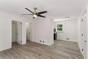 612 Hickory Trail, Mableton, GA 30126 - Photo 8