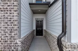 5650 Flint Ln, Cumming, GA 30028 - Photo 2