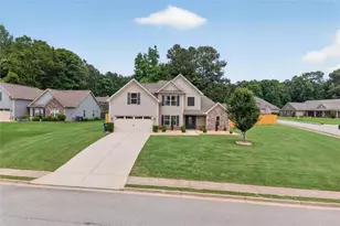 205 Arbor Wy, Bethlehem, GA 30620 - Photo 2