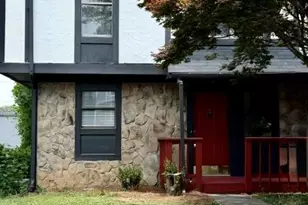 1174 Ridgecrest Ln SE, Smyrna, GA 30080 - Photo 2