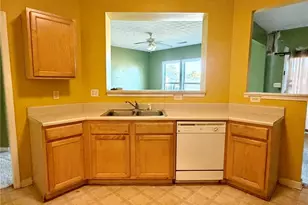 482 Marsh Lake Rd SE, Lawrenceville, GA 30045 - Photo 10