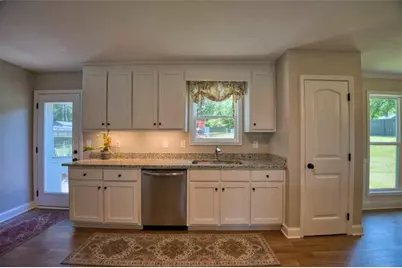 186 Kinsley Way, Statham, GA 30666 - Photo 10