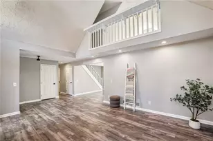 504 Tara Ct, Woodstock, GA 30188 - Photo 4