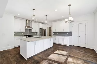 1067 Vista Trail NE, Atlanta, GA 30324 - Photo 10
