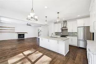1067 Vista Trail NE, Atlanta, GA 30324 - Photo 14