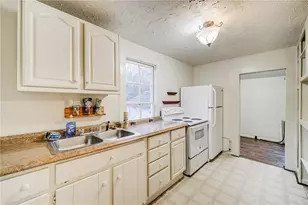 1290 Reavis Mountain Rd, Ball Ground, GA 30107 - Photo 2