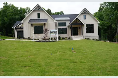 2468 NE Rockbridge Road NW, Conyers, GA 30012 - Photo 2