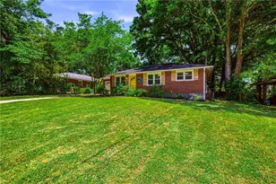 2670 Woodridge Dr, Decatur, GA 30033 - Photo 2