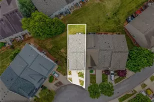 4830 Zephyr Cove Pl, Flowery Branch, GA 30542 - Photo 2