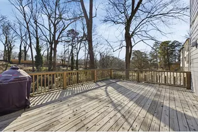 2010 Cambridge Avenue, Atlanta, GA 30337 - Photo 12