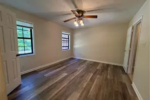 883 Yorkshire Ln, Lawrenceville, GA 30044 - Photo 14