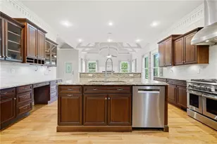 6295 Windward Pkwy, Alpharetta, GA 30005 - Photo 32