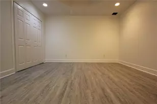818 Springlake Rd, Lawrenceville, GA 30045 - Photo 40