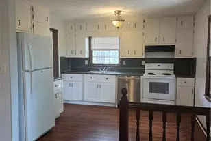 2206 Country Club Dr SE, Conyers, GA 30013 - Photo 8