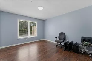 2216 Wellington Cir, Lithonia, GA 30058 - Photo 16