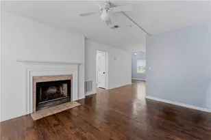 2216 Wellington Cir, Lithonia, GA 30058 - Photo 12