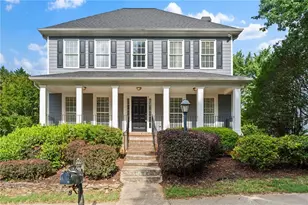 233 Ivy Glen Cir, Avondale Estates, GA 30002 - Photo 2