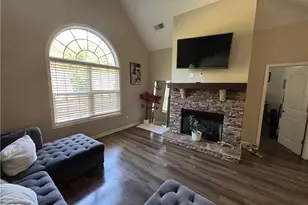 2055 Stonebrook Dr, Austell, GA 30106 - Photo 4