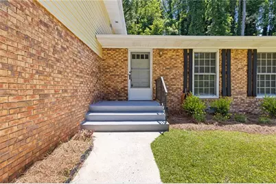 2461 Woodside Way, Atlanta, GA 30341 - Photo 4