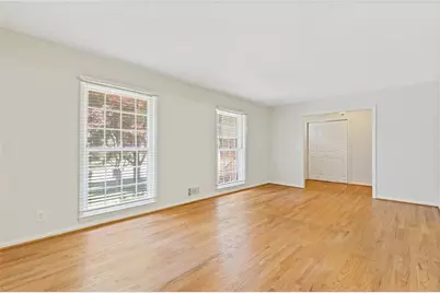 2461 Woodside Way, Atlanta, GA 30341 - Photo 8