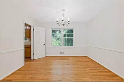 2461 Woodside Way, Atlanta, GA 30341 - Photo 10