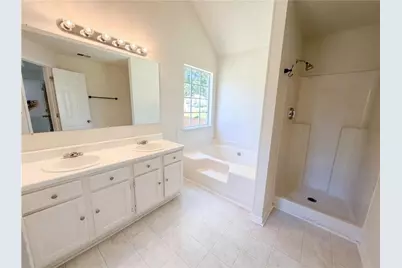 6296 Laurel Green Drive, Lithonia, GA 30058 - Photo 6